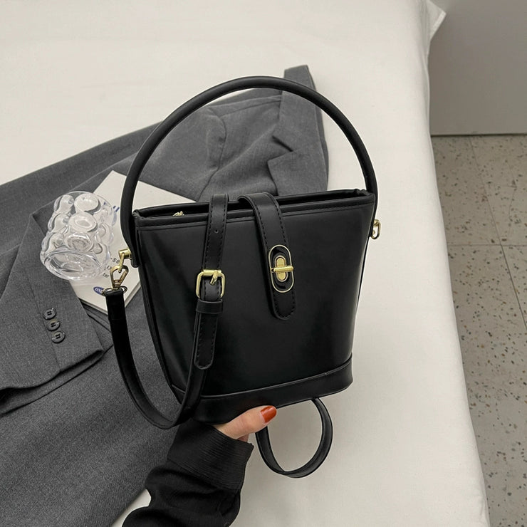 Olivia Retro Crossbody