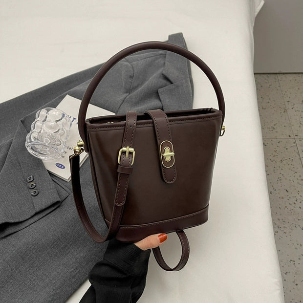 Olivia Retro Crossbody